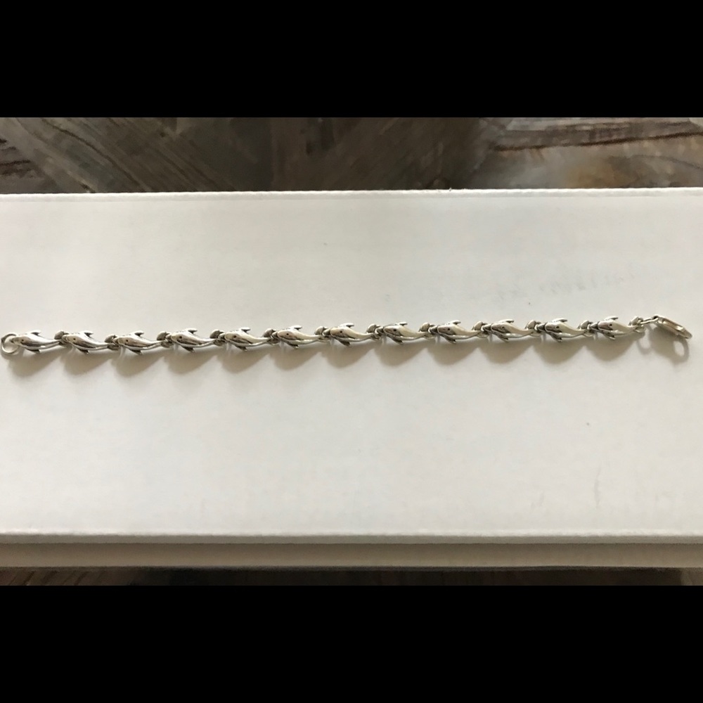 Sterling silver dolphin link bracelet